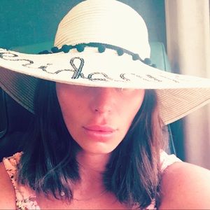 Meet your Posher, Mandy